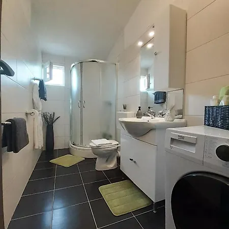 Sunshine Apartament Vrcici