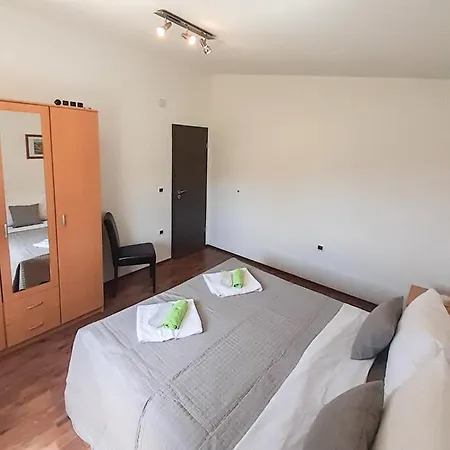 Sunshine Apartament Vrcici